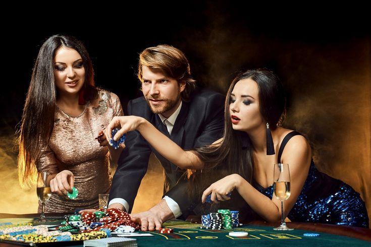 LOWEN PLAY پاکستان ریئل منی گیمز